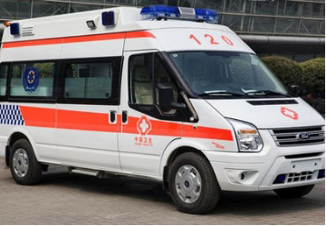 龙陵县救护车租赁